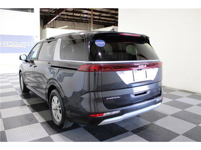 used 2024 Kia Carnival car, priced at $29,999