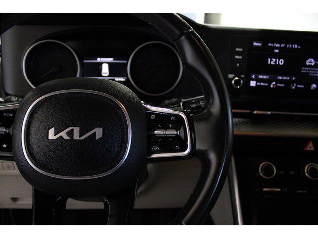 used 2024 Kia Carnival car, priced at $29,999