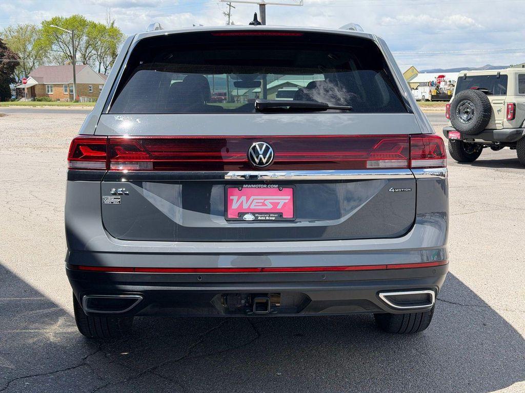used 2025 Volkswagen Atlas car, priced at $38,999