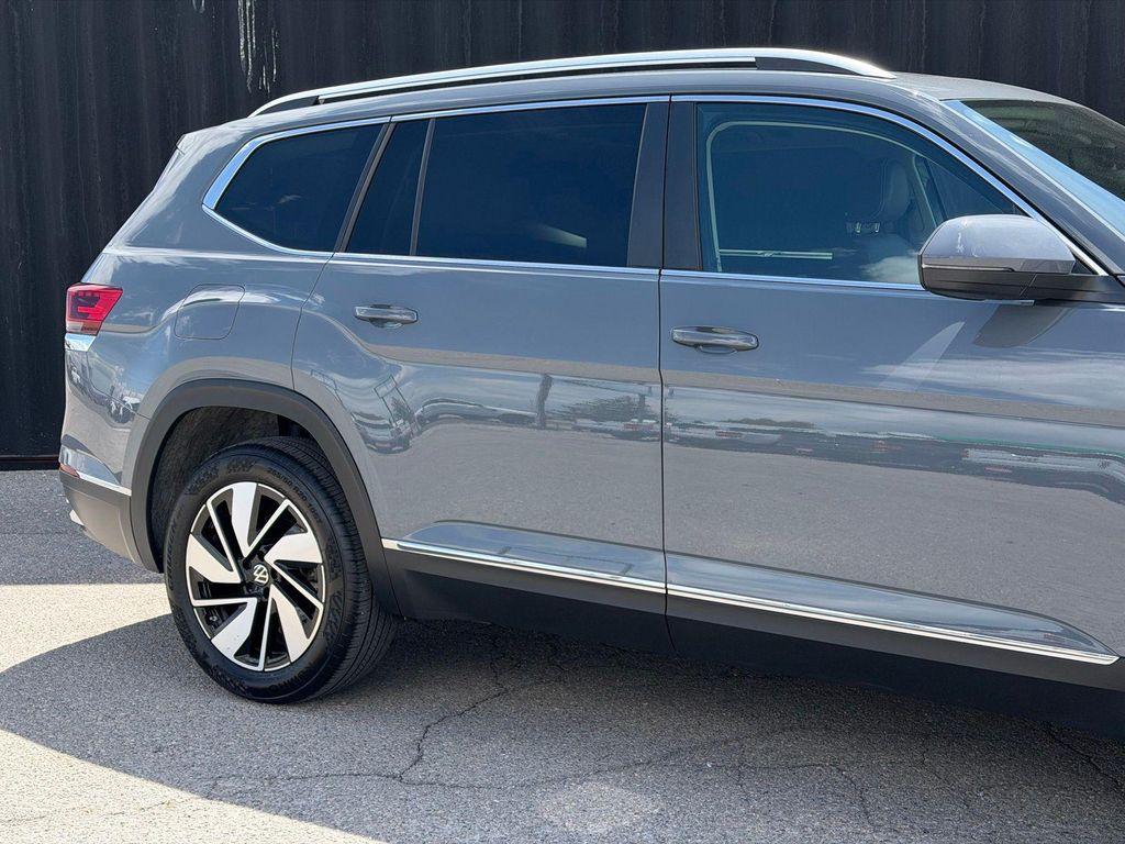 used 2025 Volkswagen Atlas car, priced at $38,999