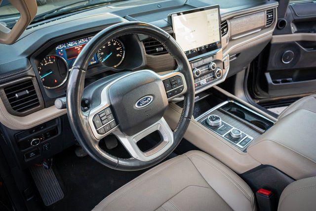 used 2024 Ford Expedition car, priced at $48,990