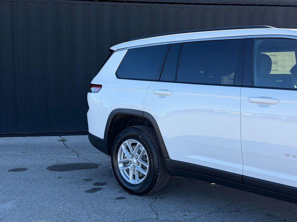 new 2025 Jeep Grand Cherokee L car, priced at $41,175