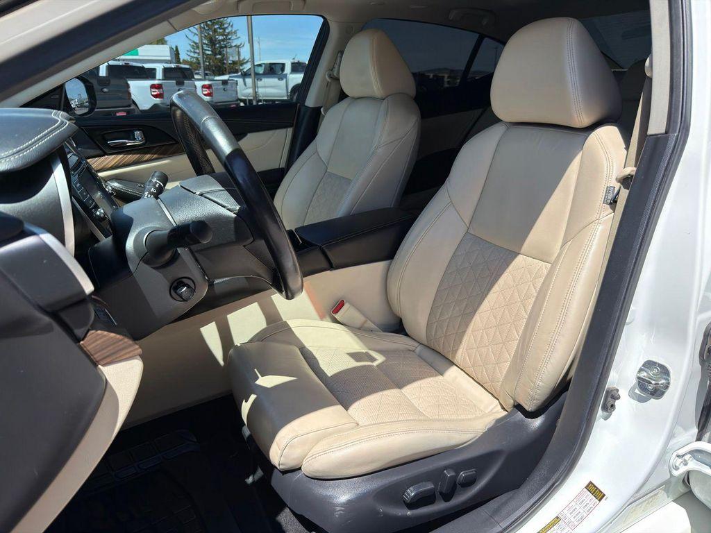 used 2018 Nissan Maxima car, priced at $12,800