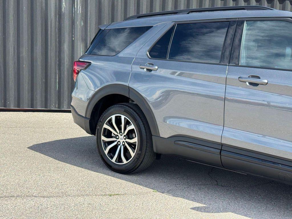 used 2026 Ford Explorer car, priced at $45,499