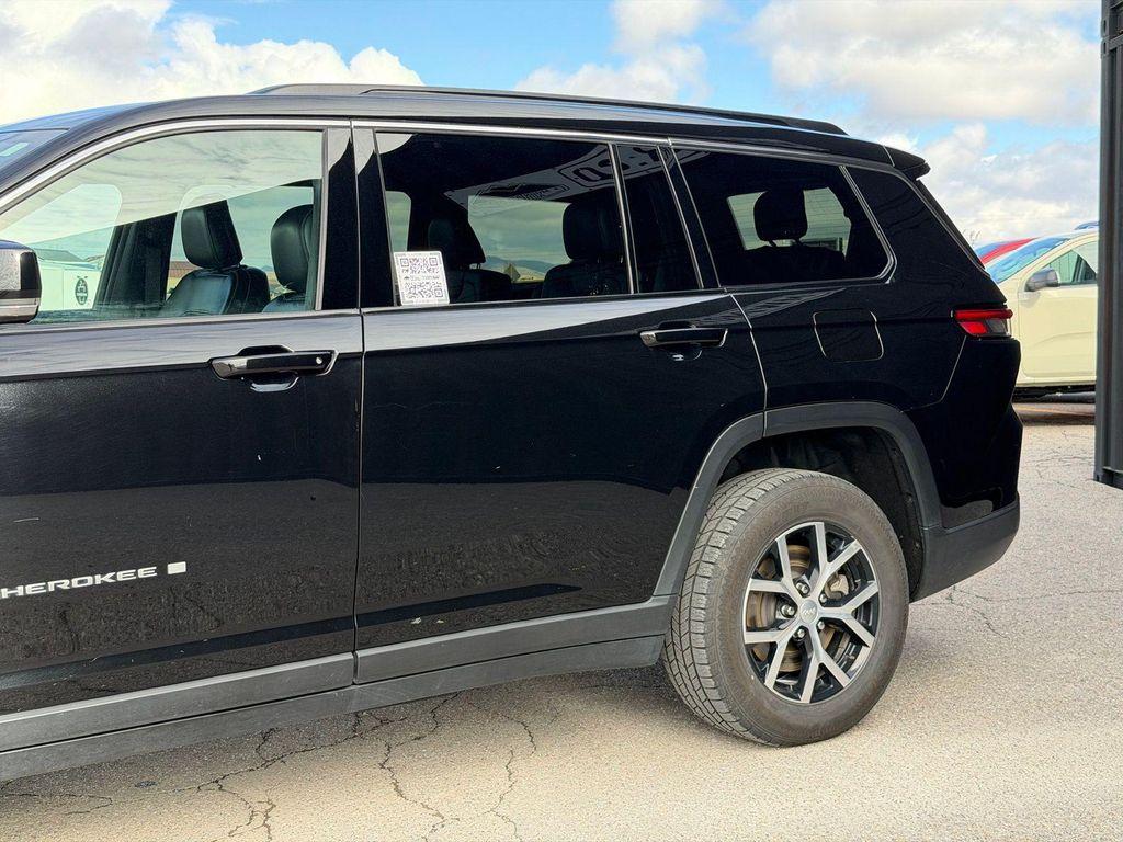 used 2024 Jeep Grand Cherokee L car, priced at $27,670