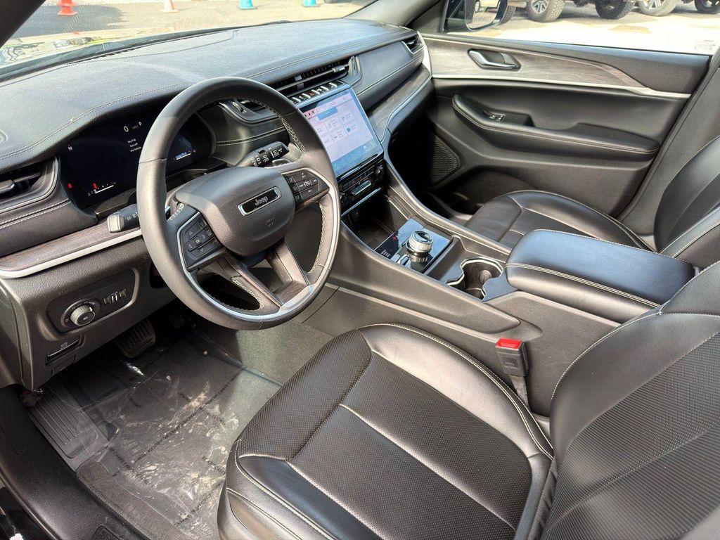 used 2024 Jeep Grand Cherokee L car, priced at $27,670