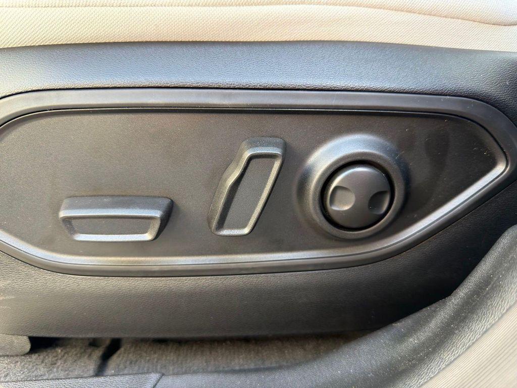 new 2026 Jeep Cherokee car, priced at $40,310