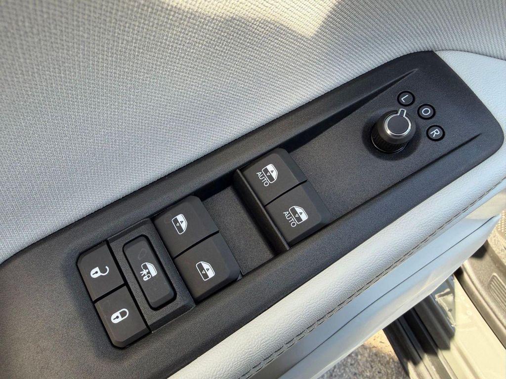 new 2026 Jeep Cherokee car, priced at $40,310