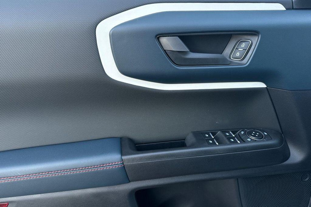 new 2025 Ford Bronco Sport car, priced at $33,985