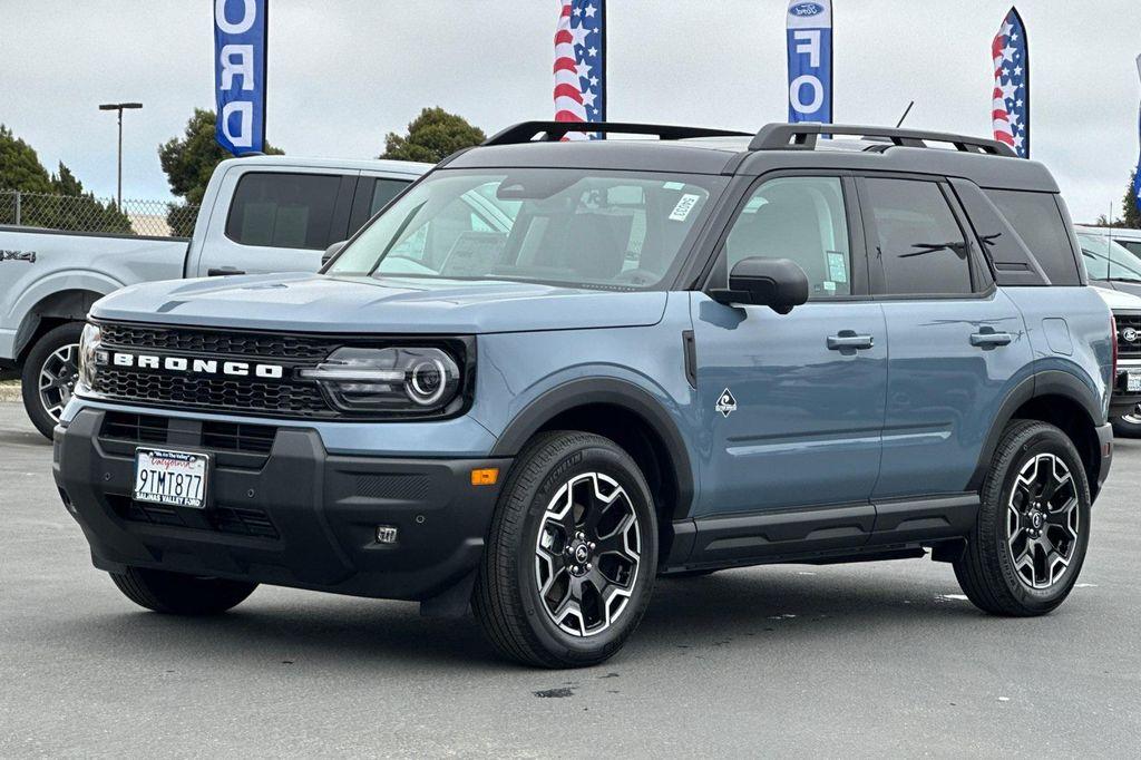 new 2025 Ford Bronco Sport car, priced at $38,306