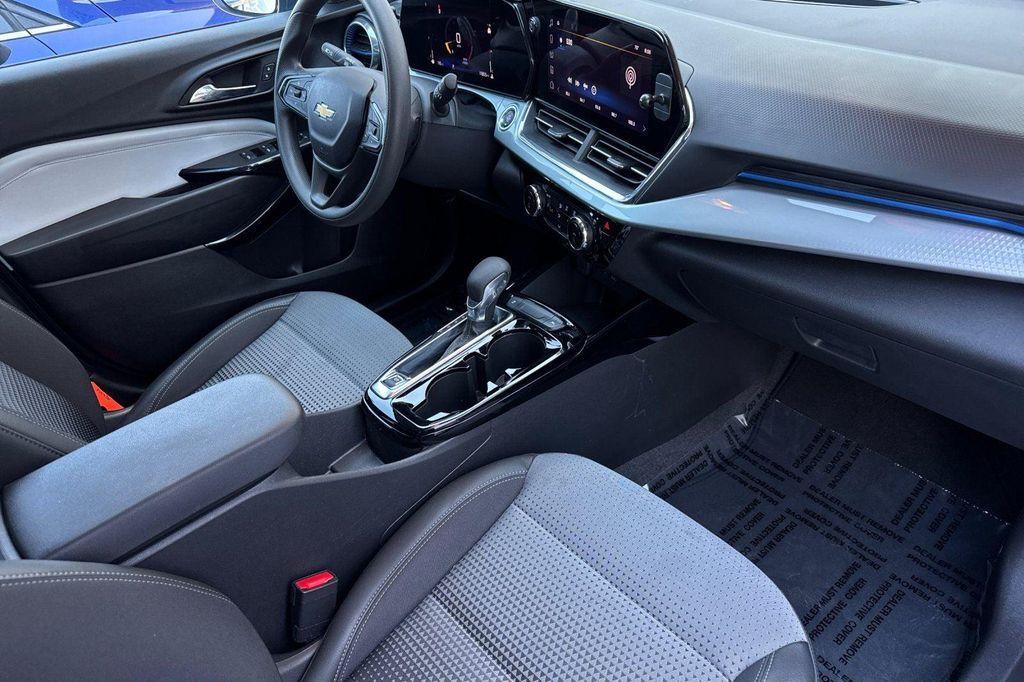 used 2025 Chevrolet Trax car, priced at $25,995