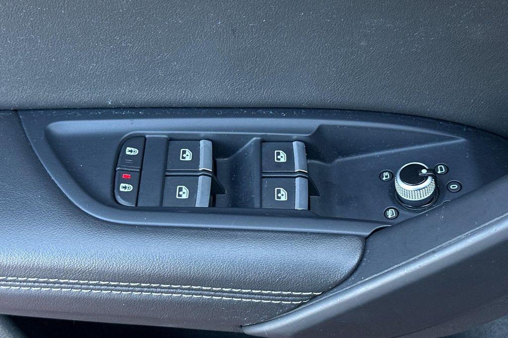 used 2022 Audi Q5 car, priced at $25,995