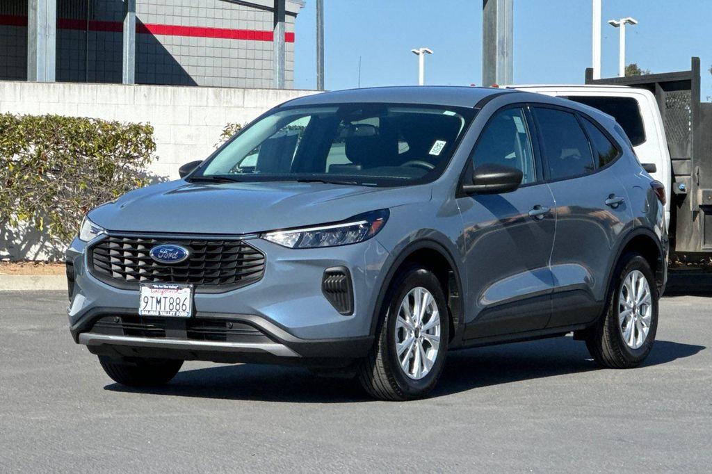 new 2025 Ford Escape car, priced at $25,394