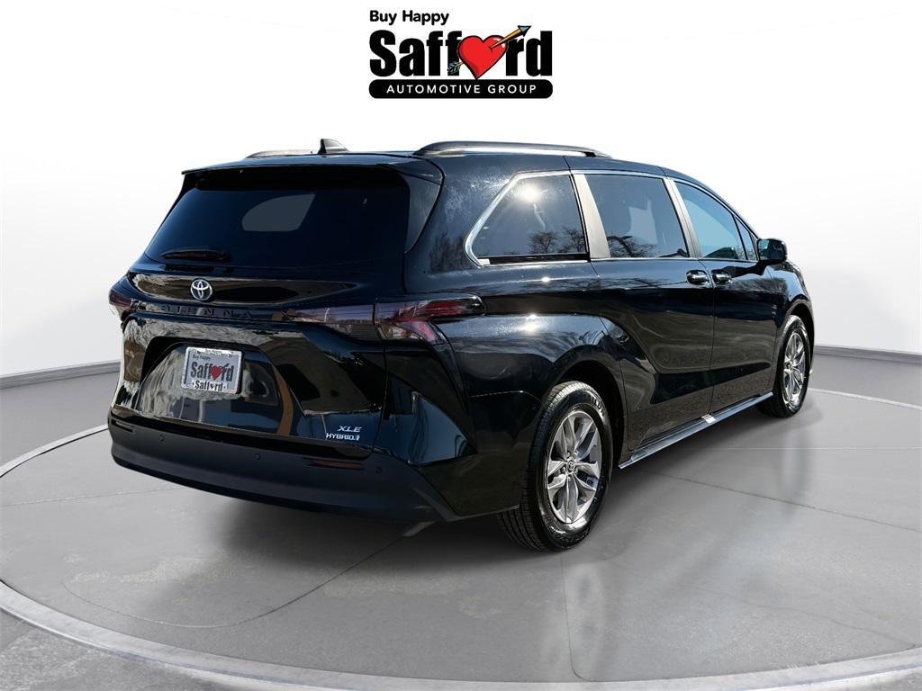 used 2024 Toyota Sienna car, priced at $36,930