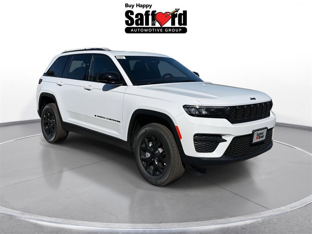 new 2025 Jeep Grand Cherokee car, priced at $37,919