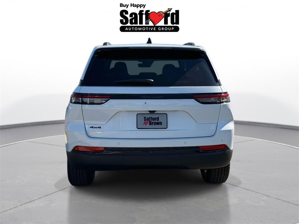 new 2025 Jeep Grand Cherokee car, priced at $37,919