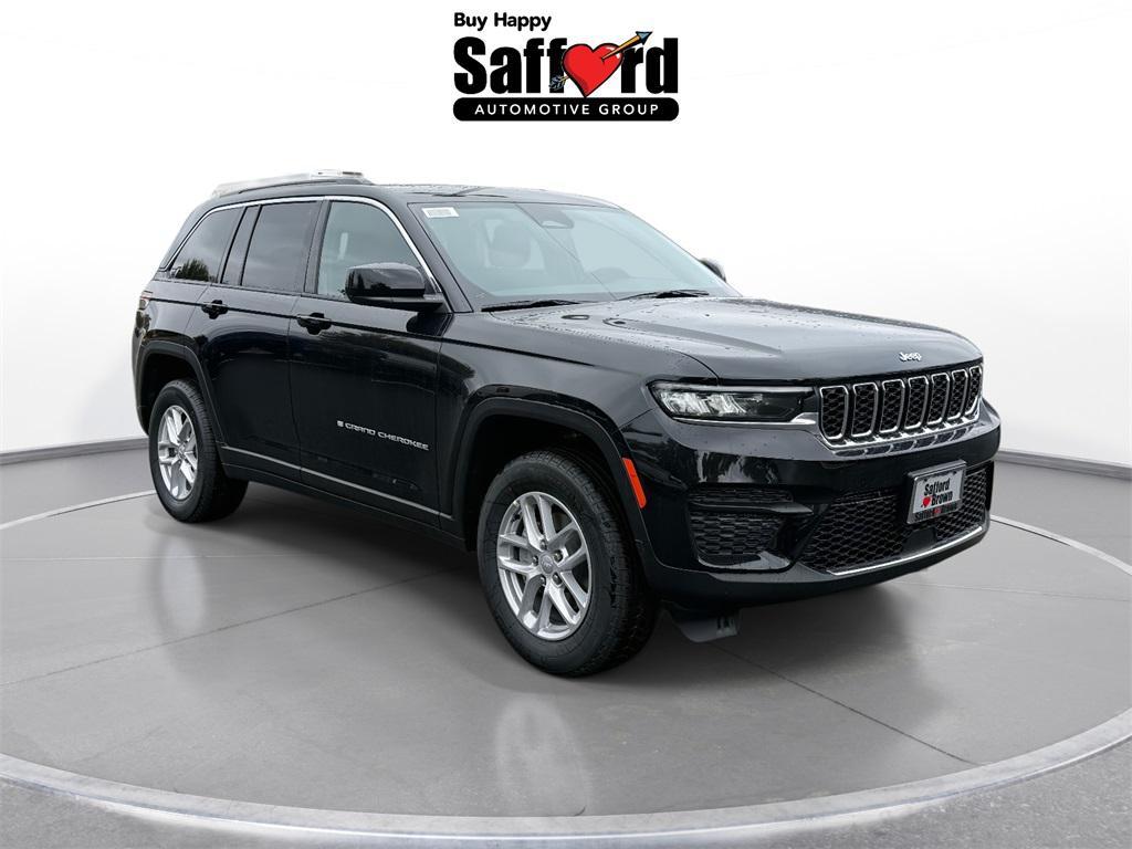 new 2025 Jeep Grand Cherokee car, priced at $37,049