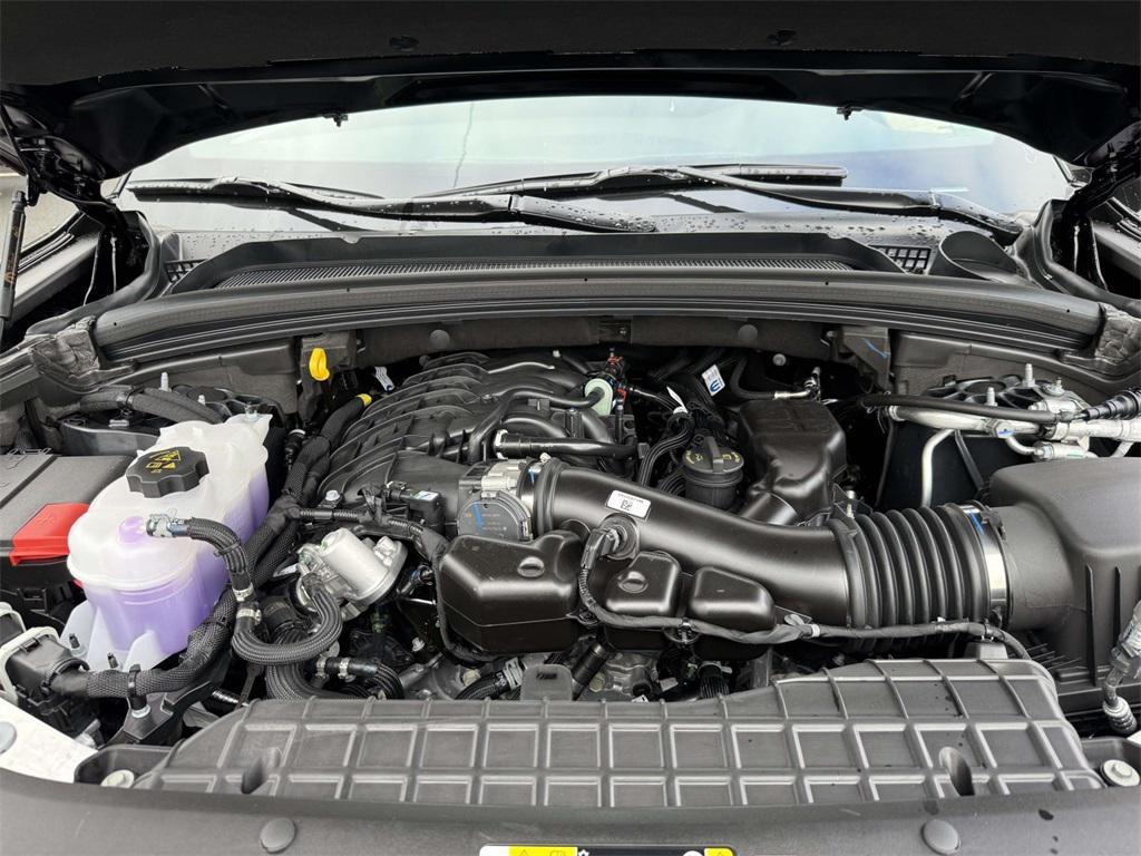 new 2025 Jeep Grand Cherokee car, priced at $37,049