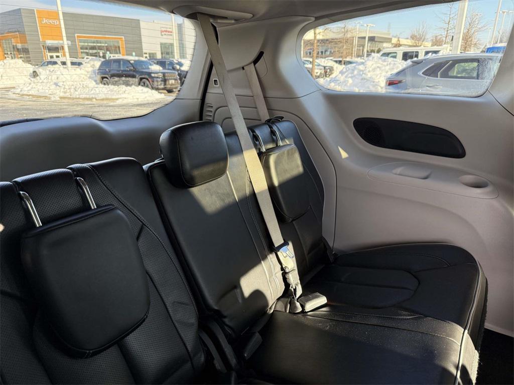 used 2023 Chrysler Pacifica Hybrid car, priced at $26,750