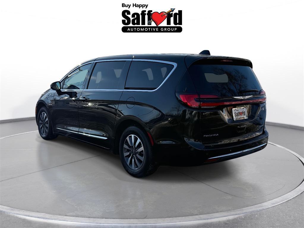 used 2023 Chrysler Pacifica Hybrid car, priced at $26,750