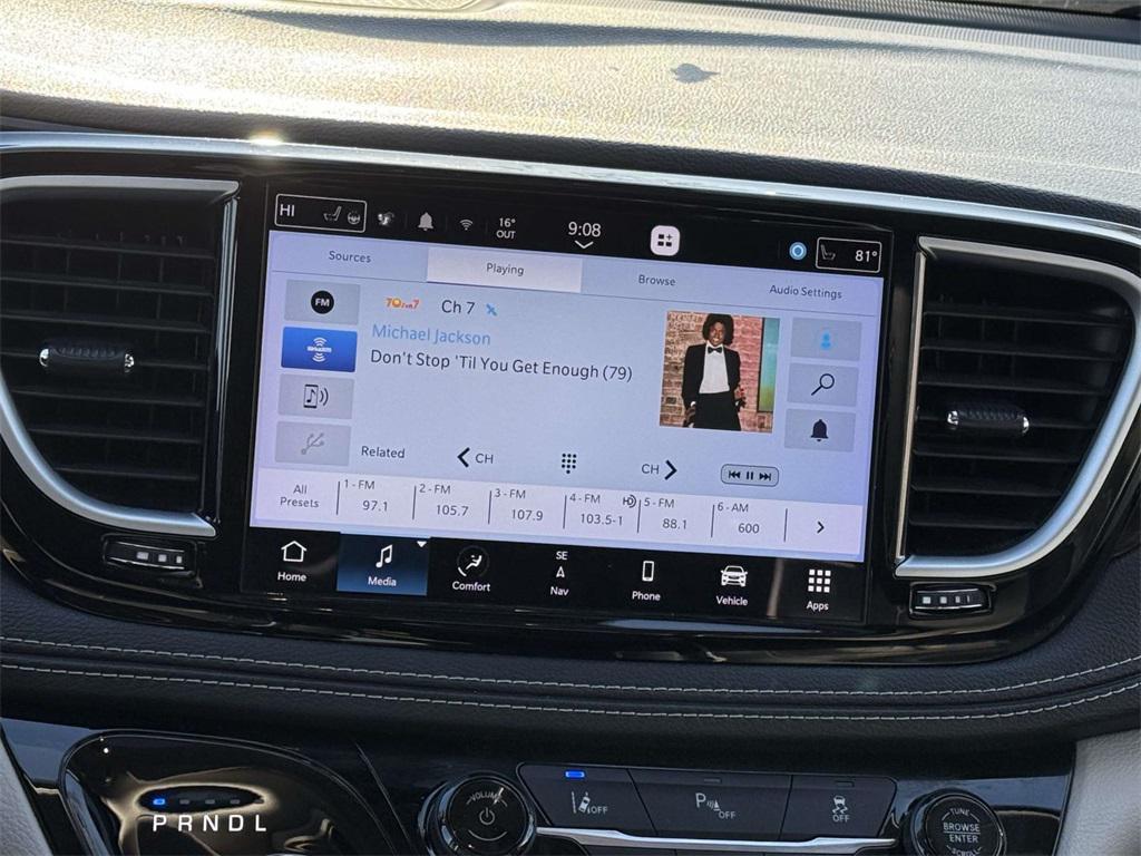 used 2023 Chrysler Pacifica Hybrid car, priced at $26,750