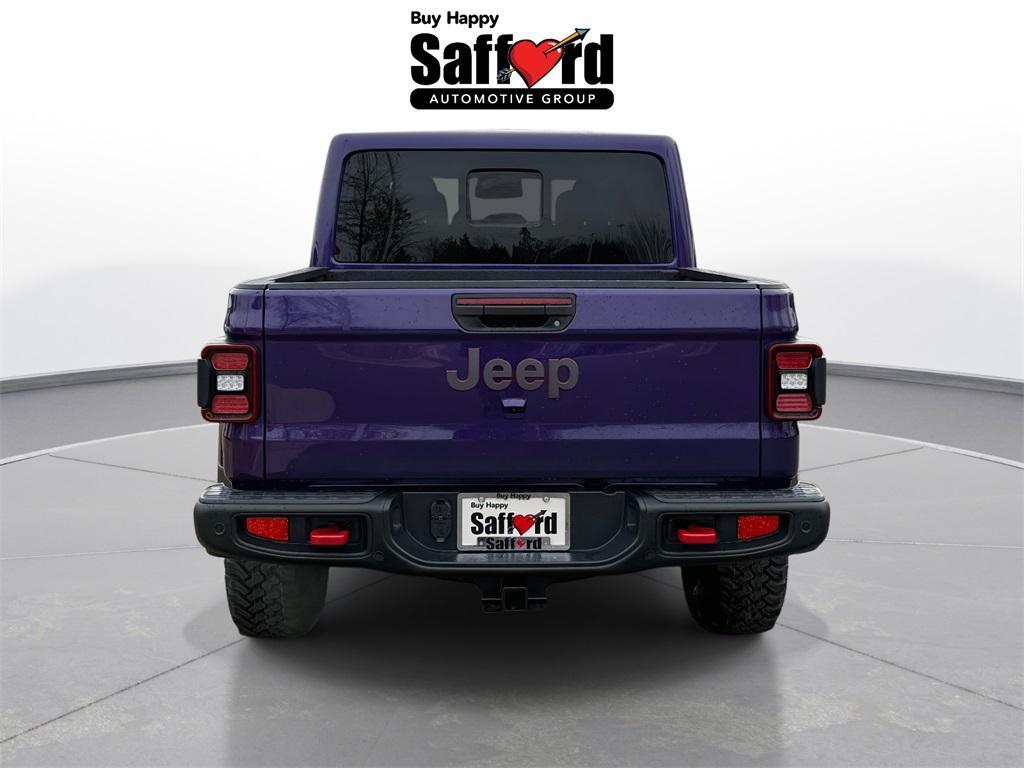 new 2026 Jeep Gladiator car, priced at $58,154