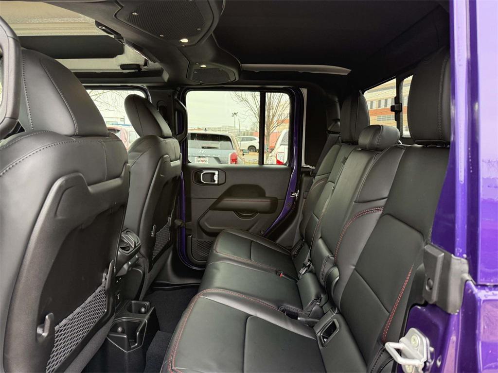 new 2026 Jeep Gladiator car, priced at $58,154