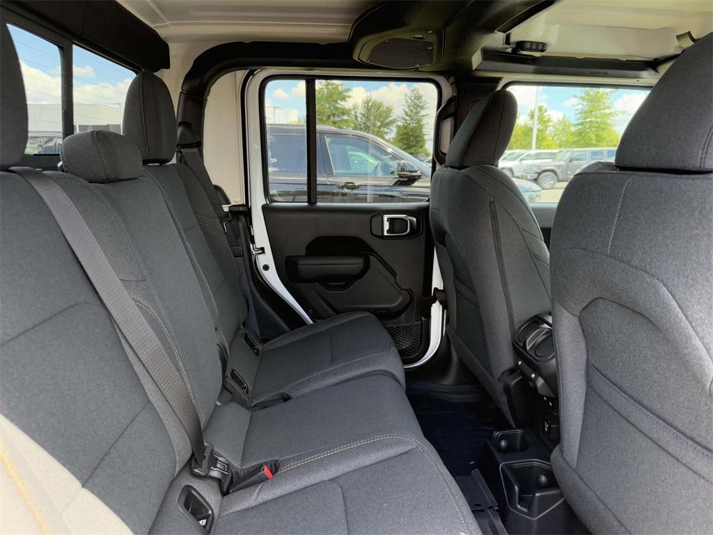 new 2025 Jeep Gladiator car, priced at $44,247