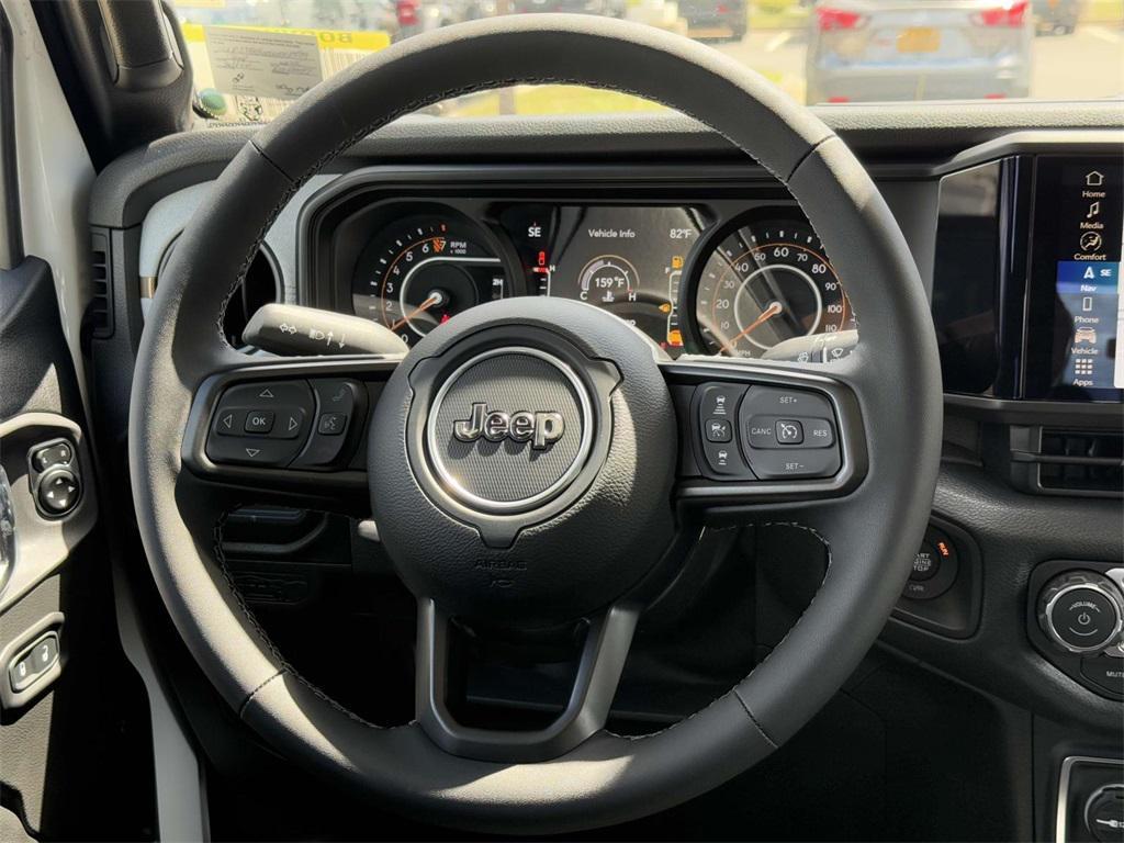 new 2025 Jeep Gladiator car, priced at $44,247