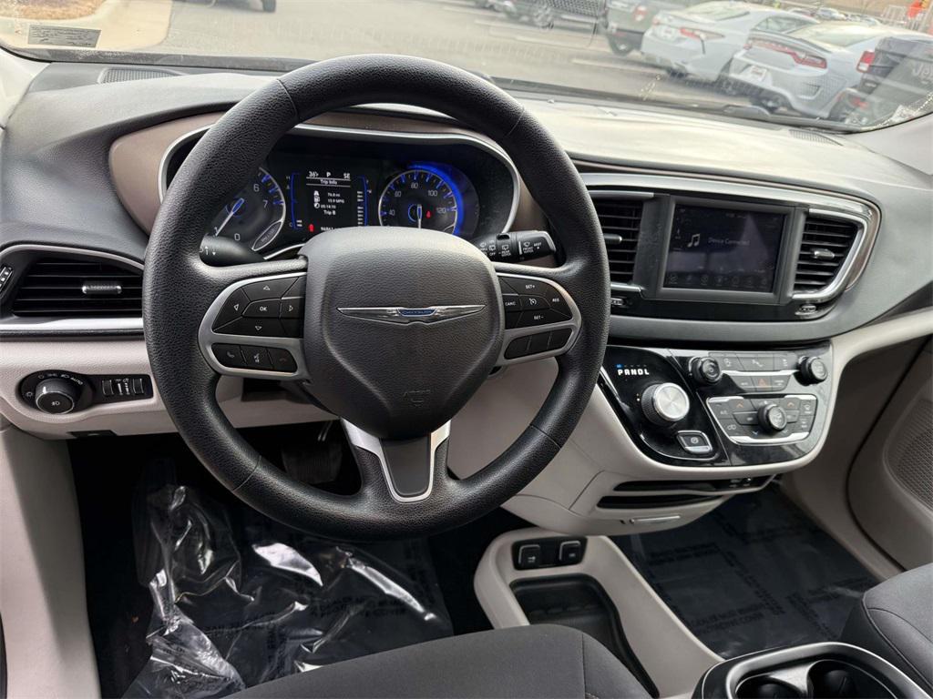 used 2019 Chrysler Pacifica car, priced at $14,000