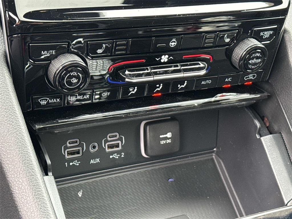 new 2025 Jeep Grand Cherokee car, priced at $40,193