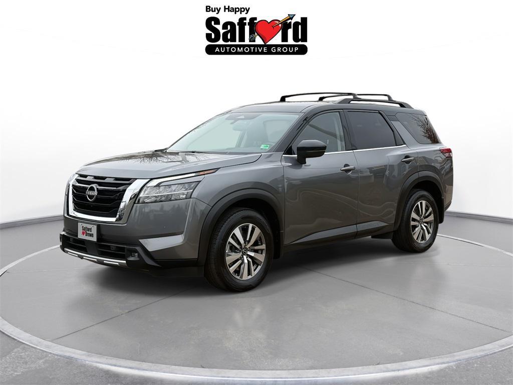 used 2022 Nissan Pathfinder car, priced at $25,500