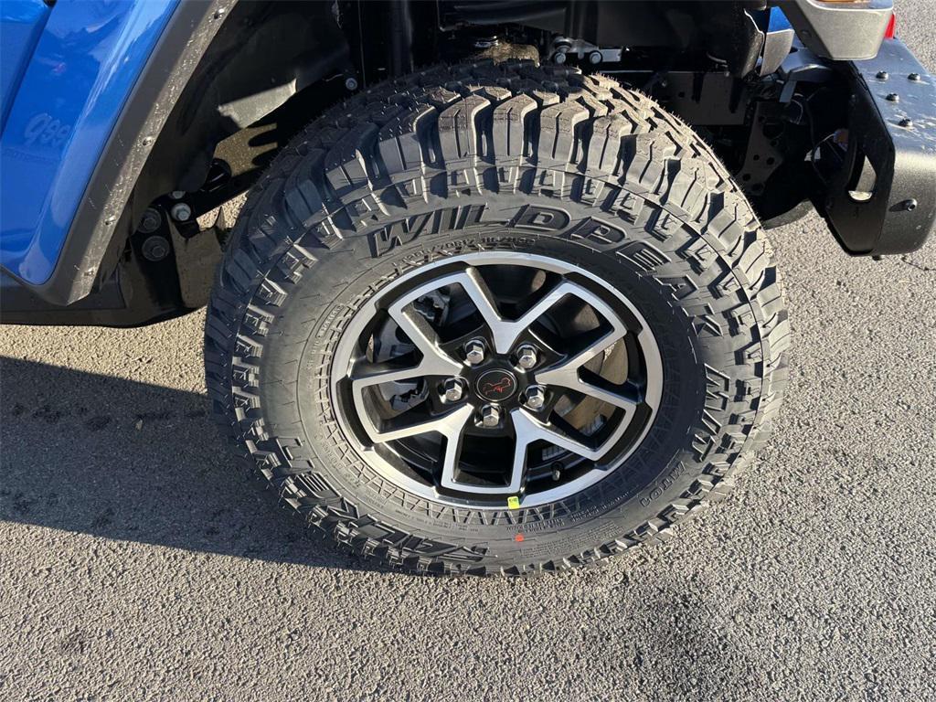 new 2026 Jeep Gladiator car, priced at $55,848