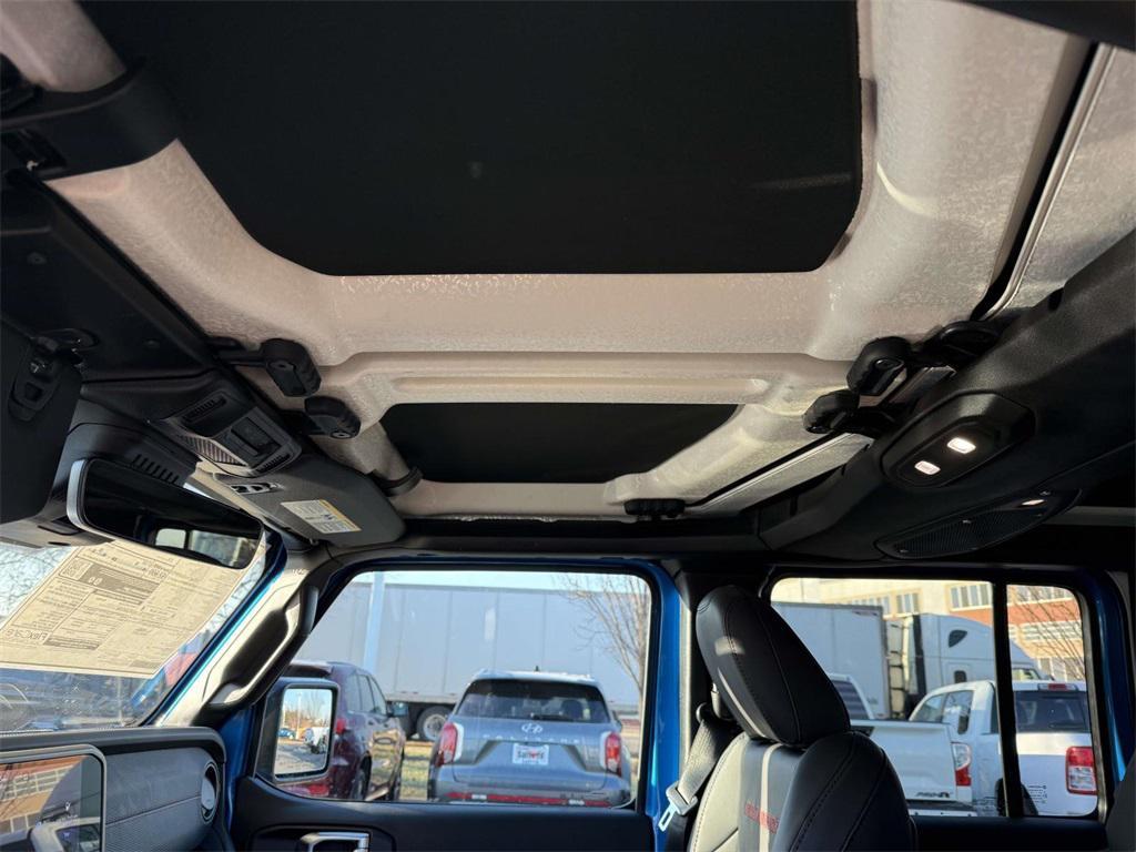 new 2026 Jeep Gladiator car, priced at $55,848