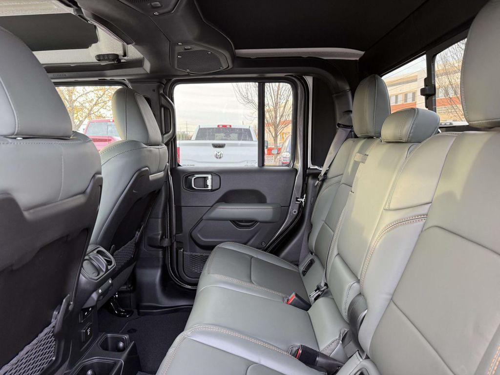 new 2026 Jeep Gladiator car, priced at $57,242