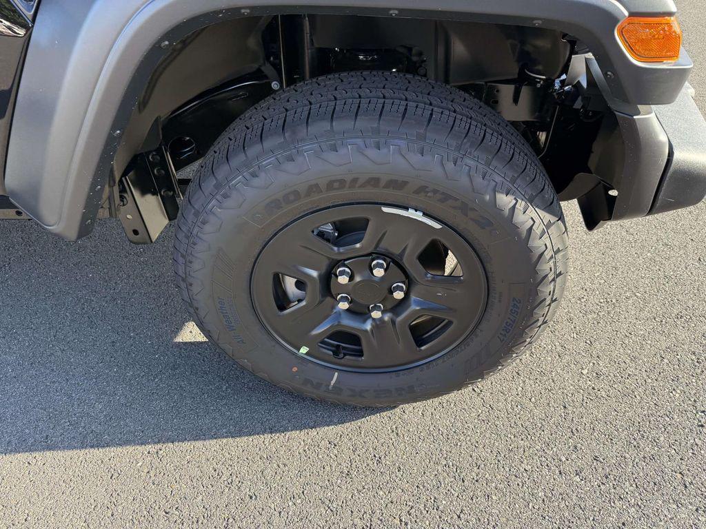 new 2026 Jeep Wrangler car, priced at $32,711