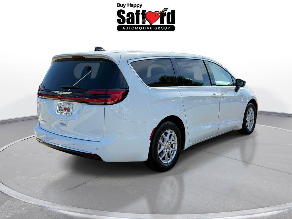 used 2024 Chrysler Pacifica car, priced at $26,984