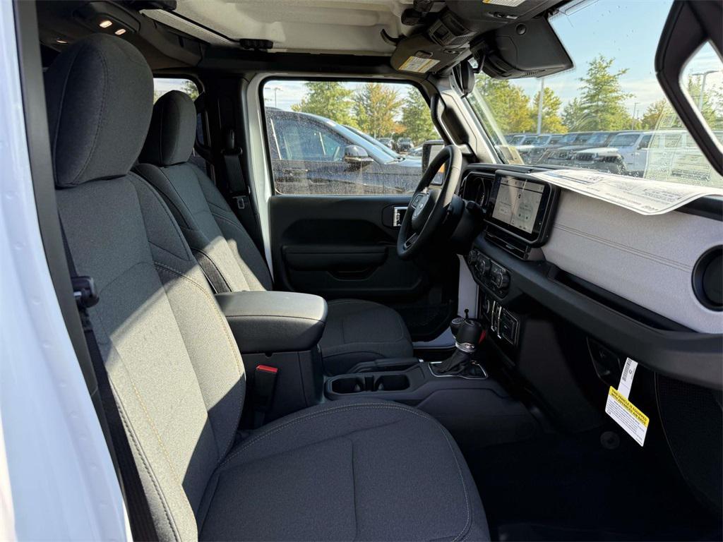 new 2025 Jeep Wrangler car, priced at $38,542