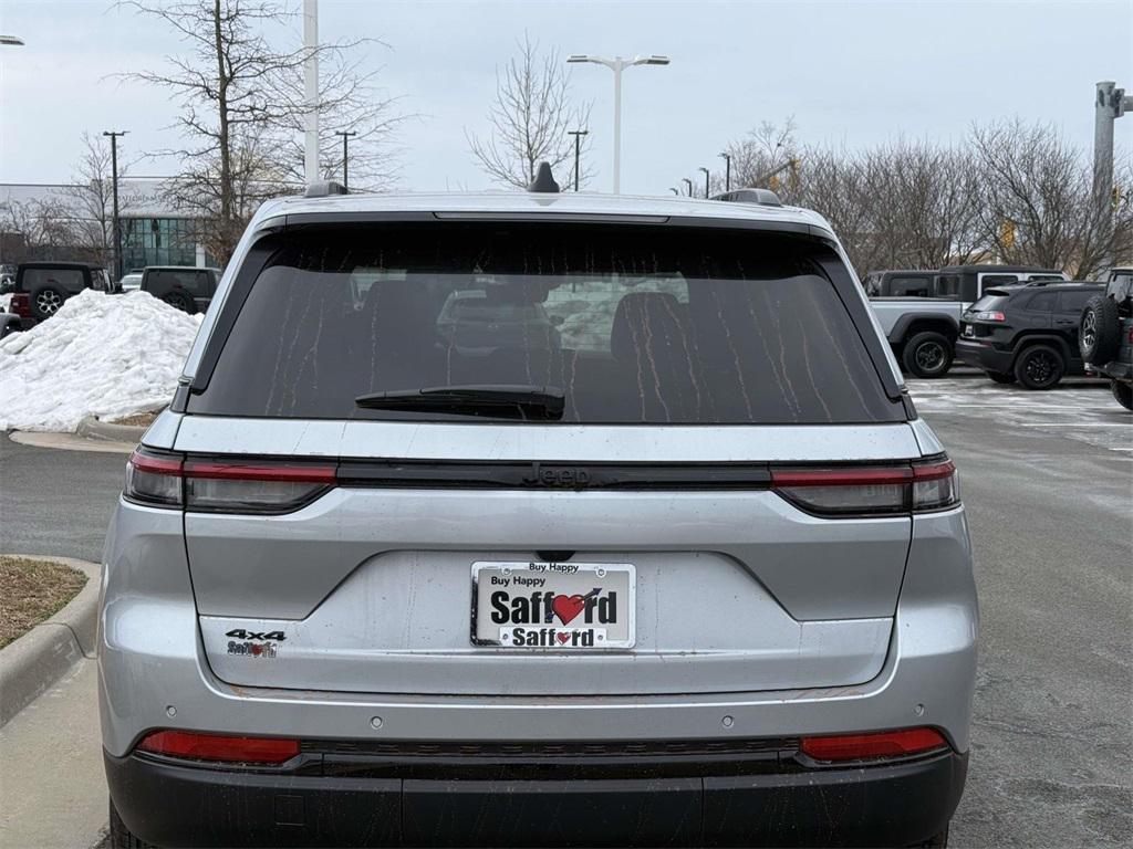 new 2025 Jeep Grand Cherokee car, priced at $36,955