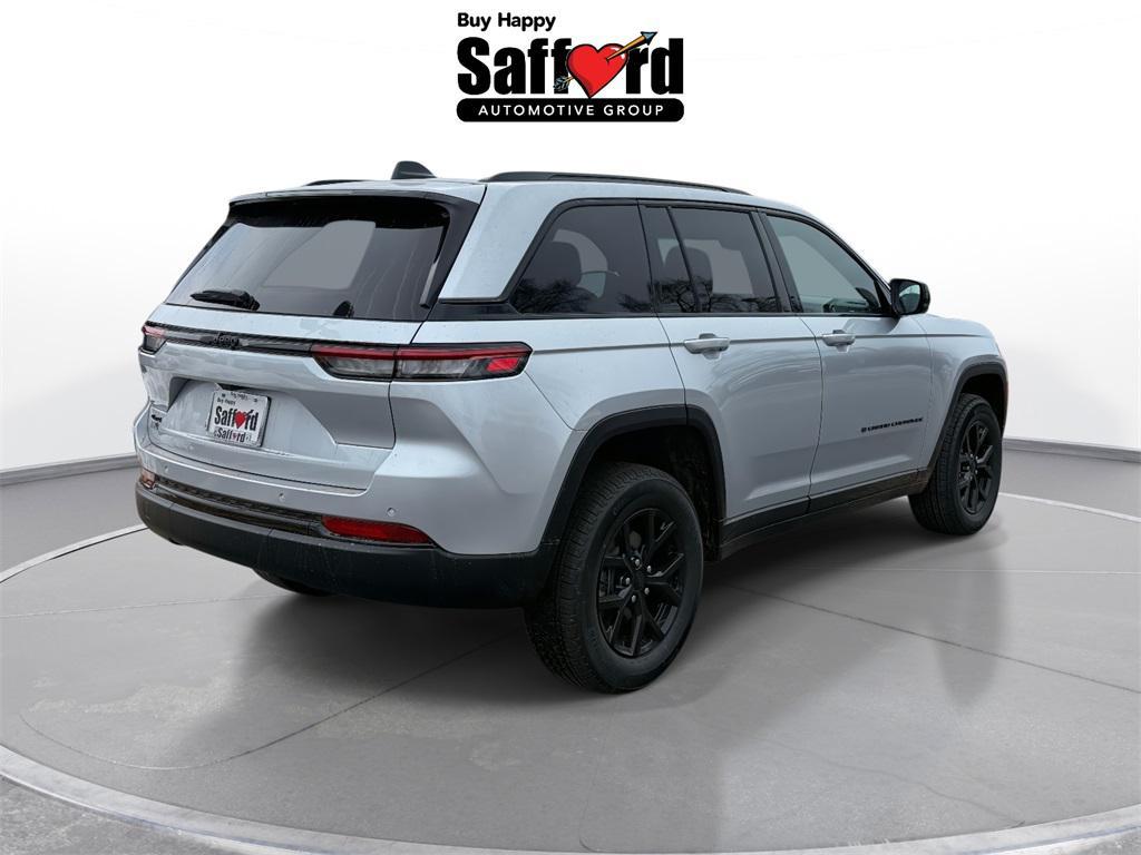 new 2025 Jeep Grand Cherokee car, priced at $36,955