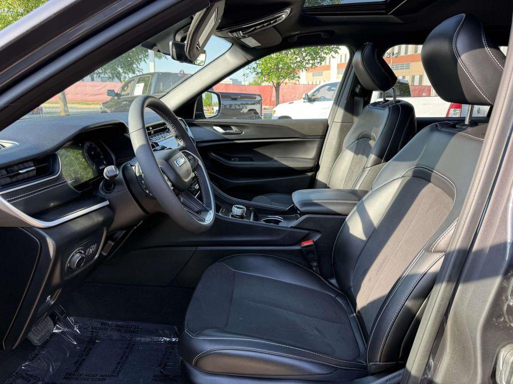 used 2025 Jeep Grand Cherokee L car, priced at $37,599