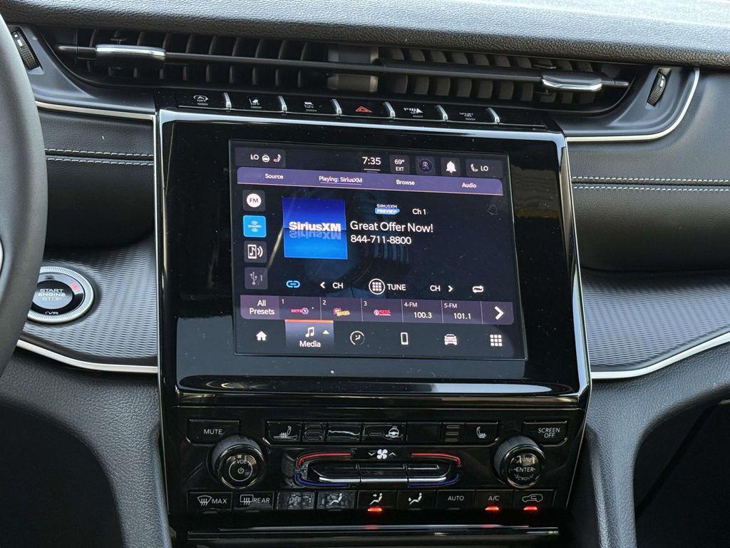 used 2025 Jeep Grand Cherokee L car, priced at $37,599