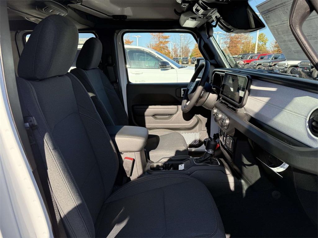 new 2026 Jeep Wrangler car, priced at $45,113