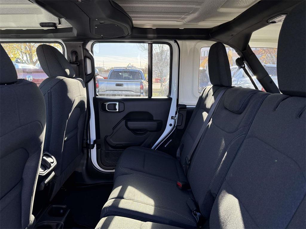 new 2026 Jeep Wrangler car, priced at $45,113