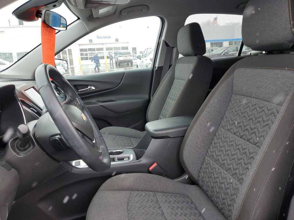 used 2024 Chevrolet Equinox car, priced at $22,999