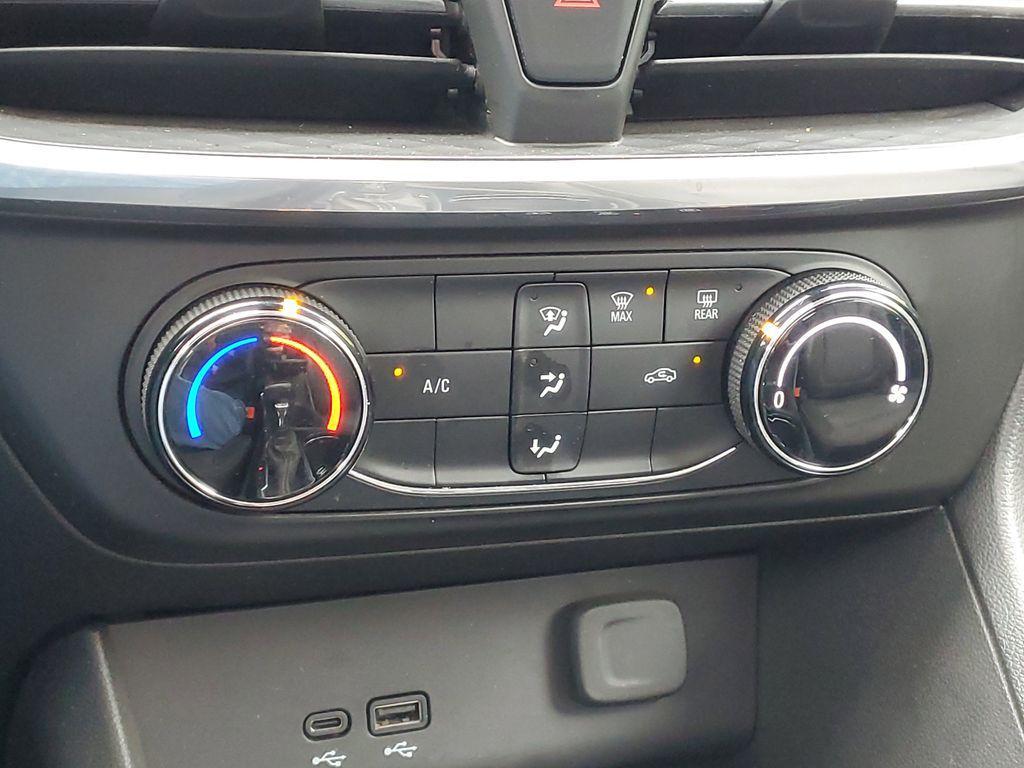 used 2024 Buick Encore GX car, priced at $21,199