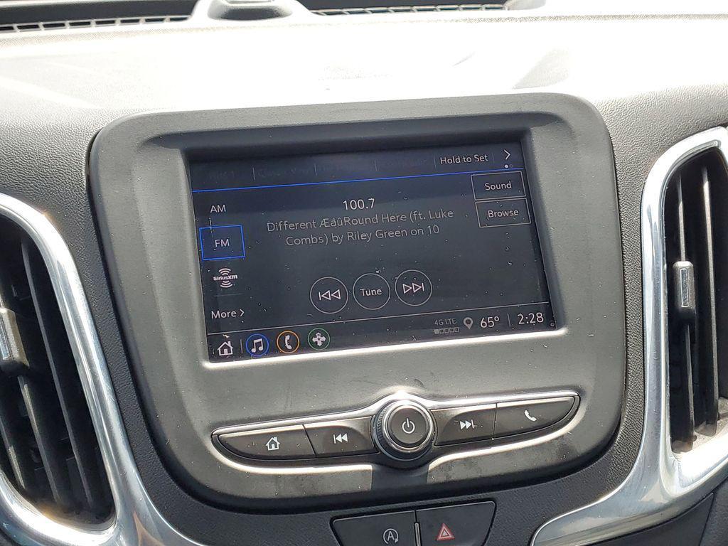 used 2023 Chevrolet Equinox car, priced at $17,199