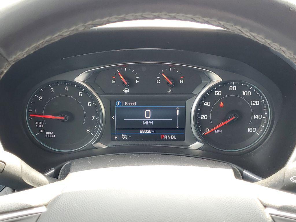 used 2023 Chevrolet Equinox car, priced at $17,199