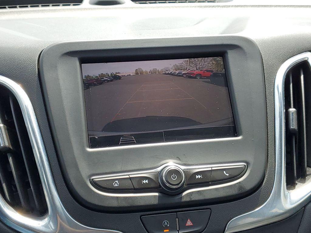 used 2023 Chevrolet Equinox car, priced at $17,199