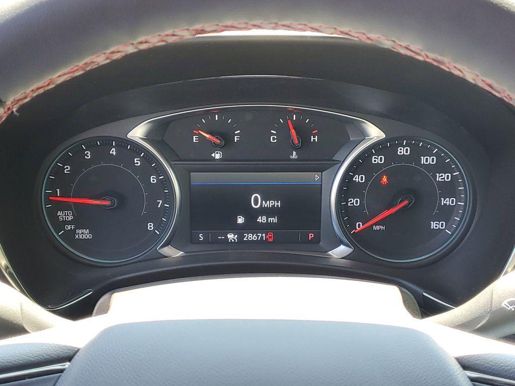 used 2024 Chevrolet Equinox car, priced at $25,999
